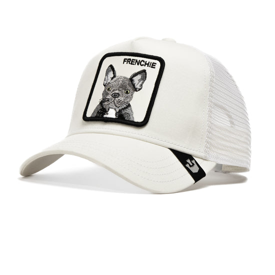 Weiße Trucker-Cap mit schwarzem französische Bulldogge Patch und Netzrückseite.