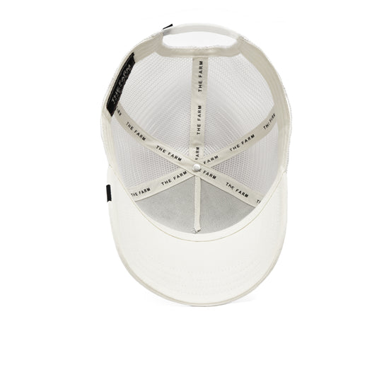 Weiße Trucker-Cap mit Netzrückseite und verstellbarem Verschluss, innen mit Webetikettendetails.