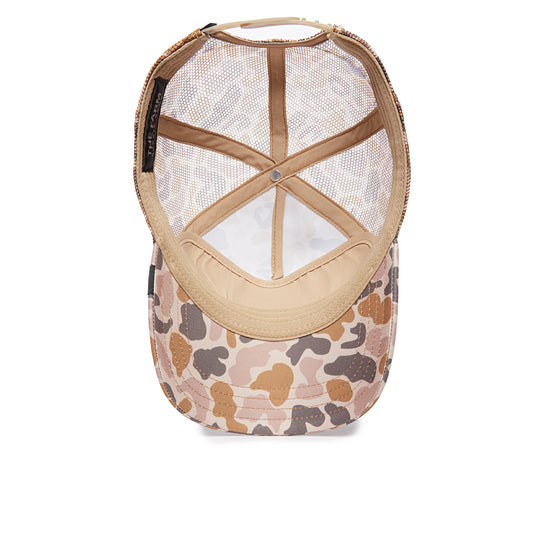 Braune Trucker-Cap mit braunem Camouflage-Muster und Netzfutter, verstellbarer Verschluss.