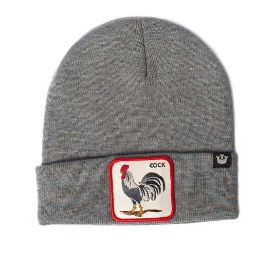 Grau melierte Beanie mit Umschlag und gesticktem Hahn-Patch vorne.